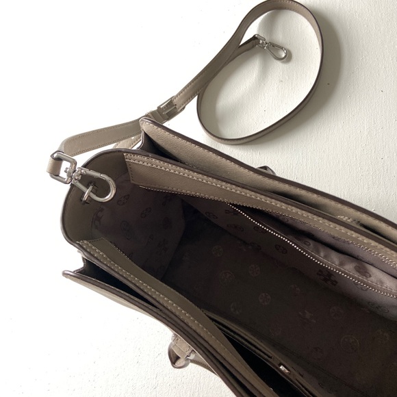 Tory Burch Robinson Satchel - Picture 3 of 8